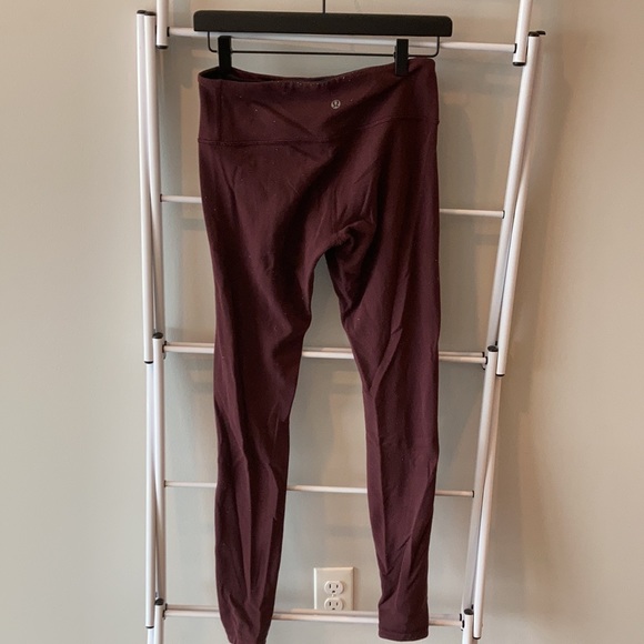 Lululemon Reversible Leggings - Picture 2 of 8